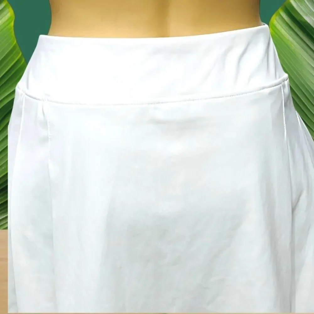 Tommy Bahama Skirt Skort Golf Activewear White Pleated Pull On Inside/Pocket